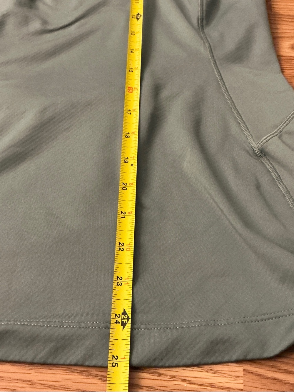 Athleta Half-Zip Performance Top in Sage Size Small - Picture 5 of 7